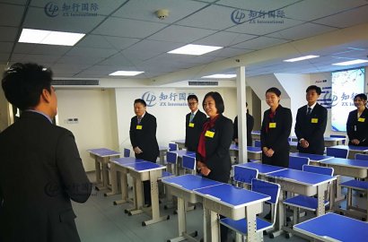 【知行國(guó)際】日本手機(jī)店銷售項(xiàng)目現(xiàn)場(chǎng)面試大放送！本月熱門赴日工簽項(xiàng)目還有這些！